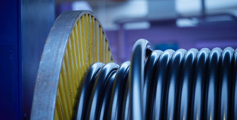 Cables on a drum in Asnaes, very closed view